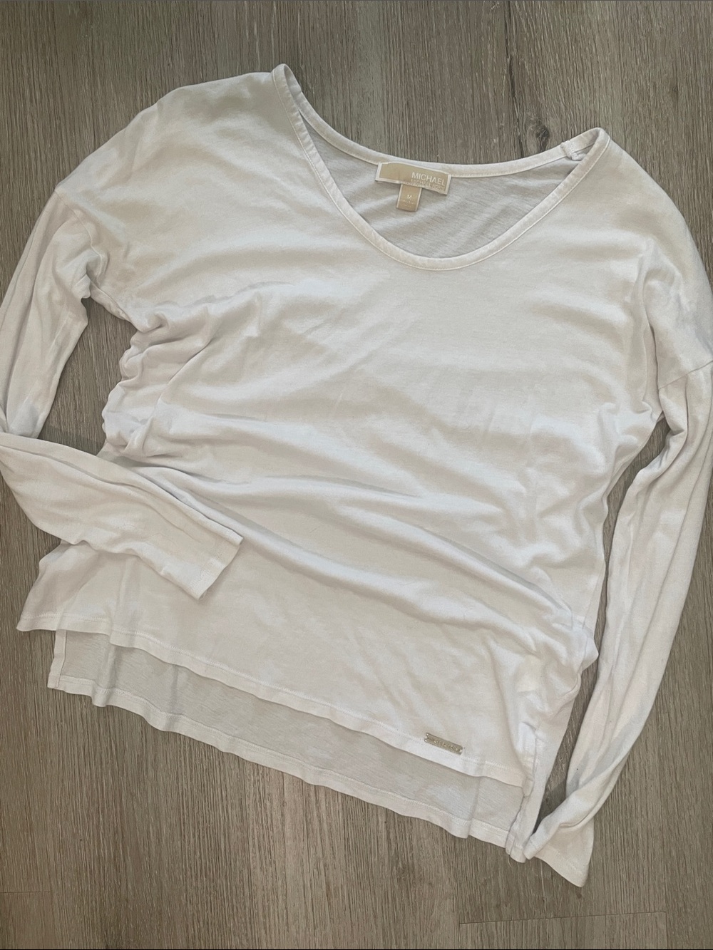 Michael Kors White Long Sleeve Scoop Neck Top - Lightweight Tee